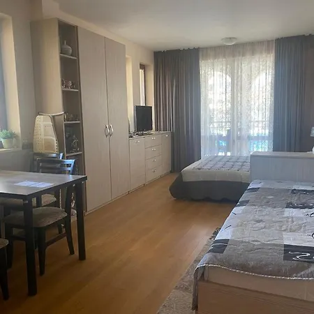 Chateau Del Mar * סאני ביץ'
